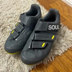 SoulCycle Cycling Spin Shoes, Velcro, size EU40 US7 with cleats installed
